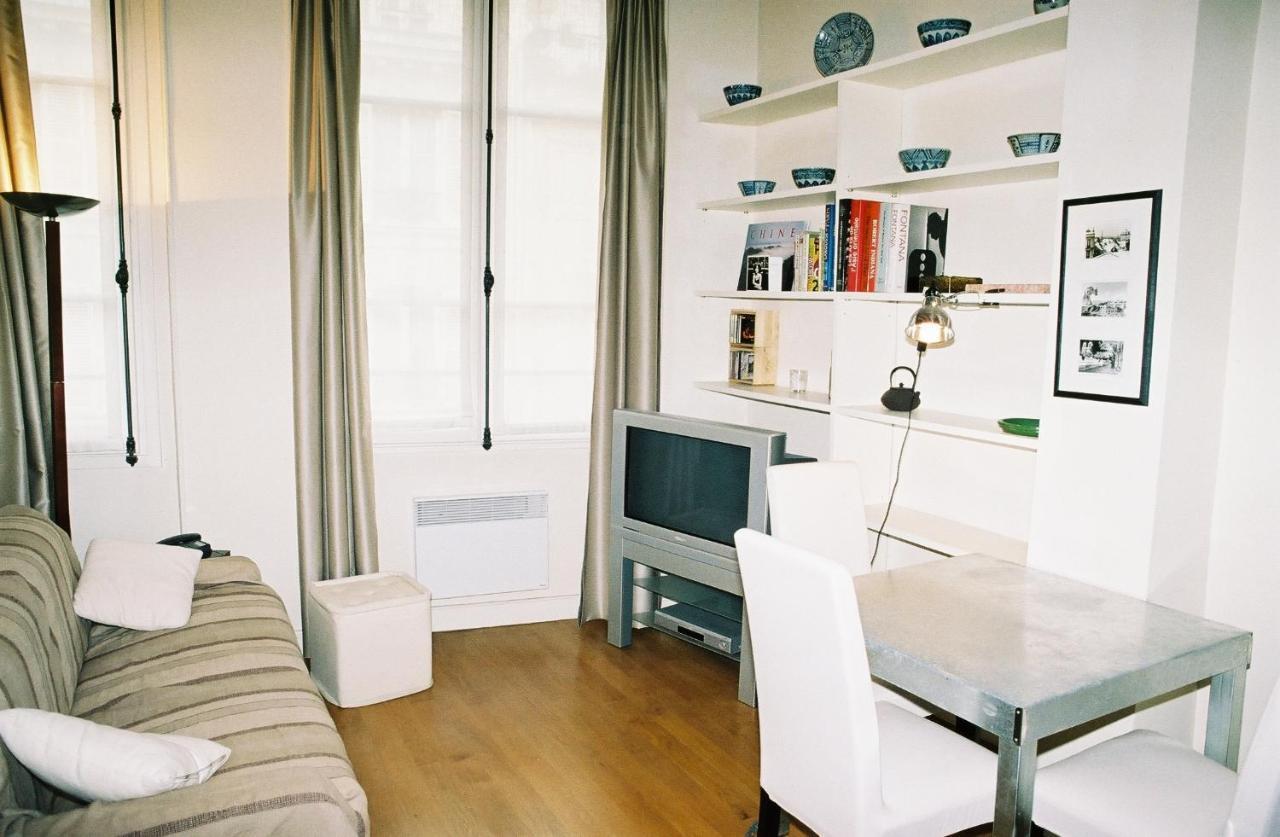 Apartmán Latin Quarter - Saint Michel Unit 004 Paříž Exteriér fotografie